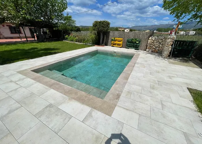 Moli Den Burch Villa